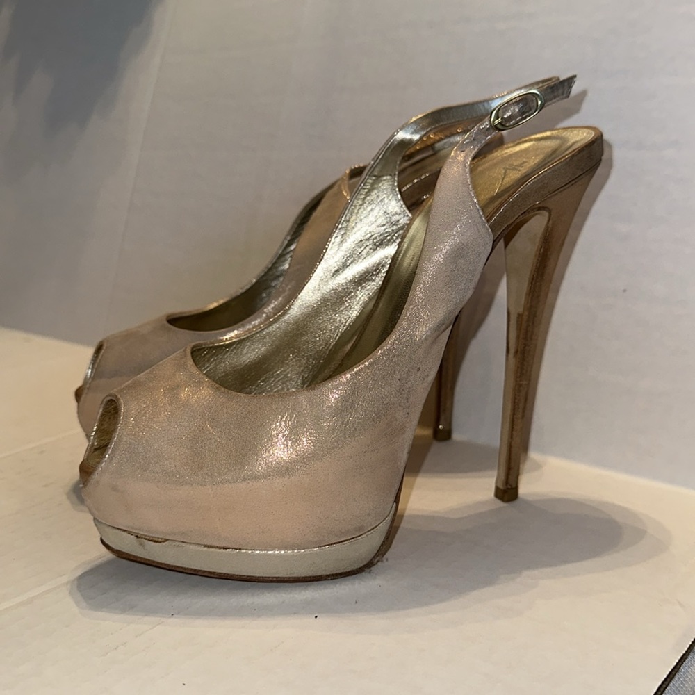 Giuseppe Zanotti Metallic Peep Toe Slingback Platform Pumps